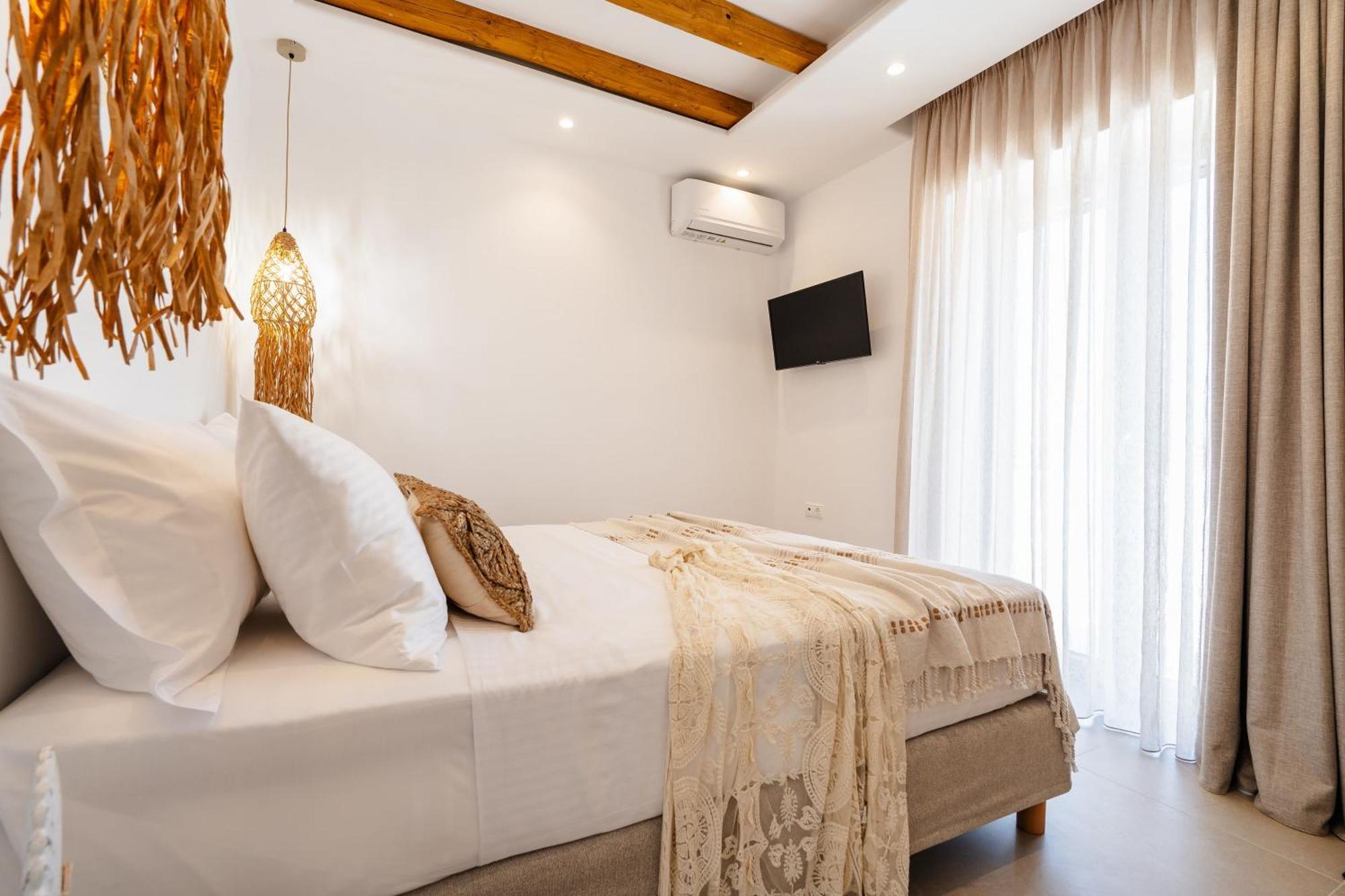 Nymphee Luxury Villas Agia Anna  外观 照片